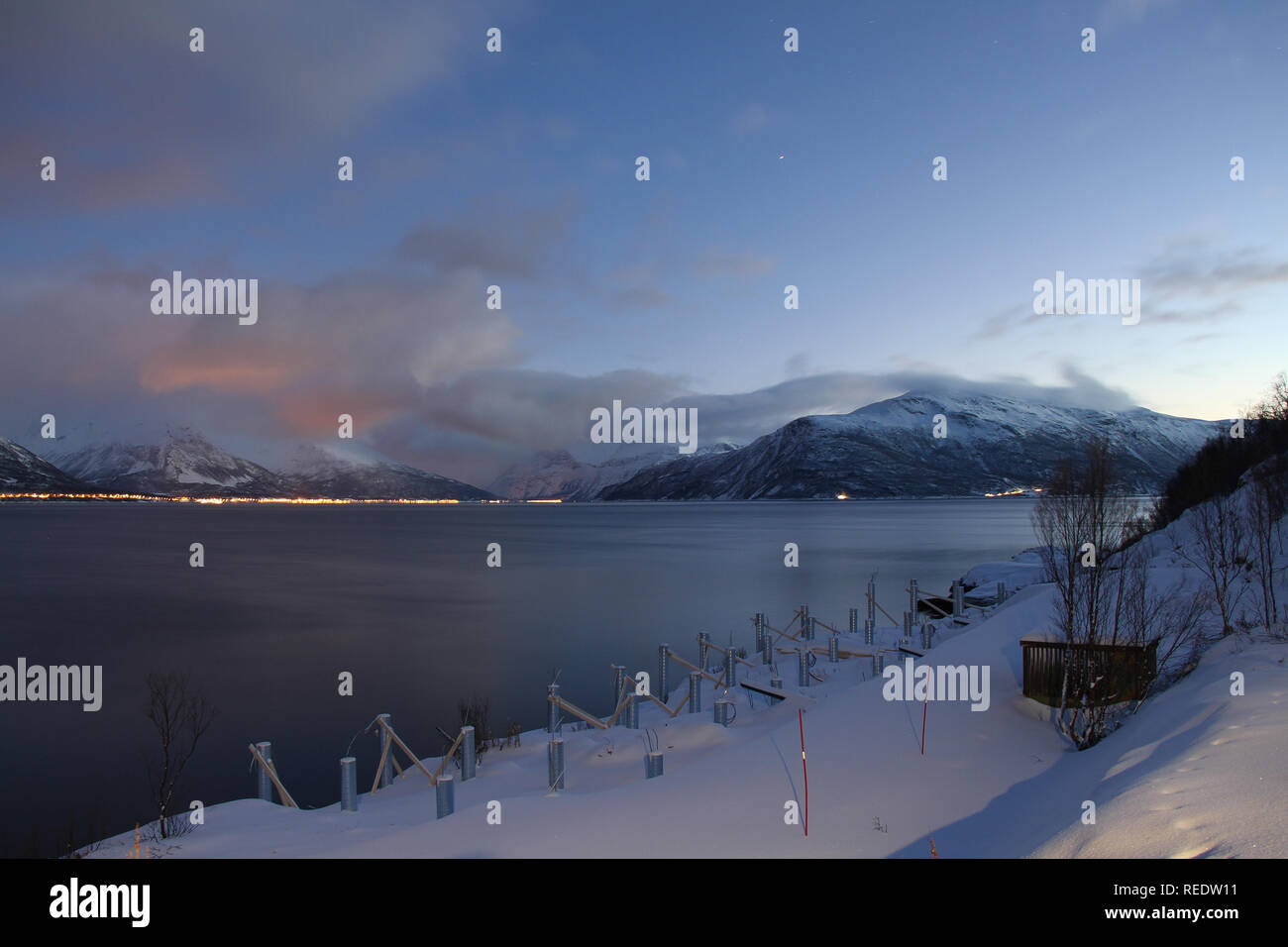 Fiordo cerca de Tromsø Foto de stock