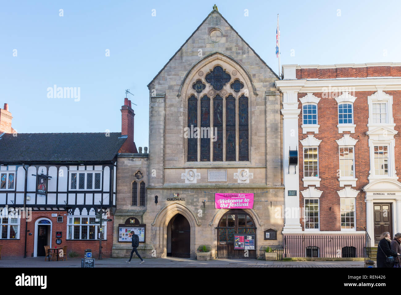 Edificio de la Lonja de estilo gótico en la cavidad Street, Lichfield, Staffordshire Foto de stock