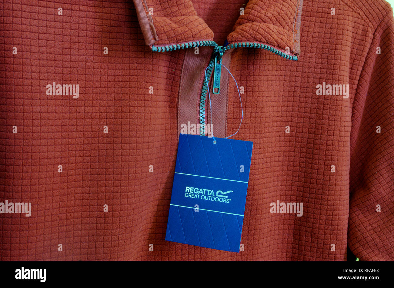 Regatta afuera Hombres sudadera UK Fotografía de stock - Alamy