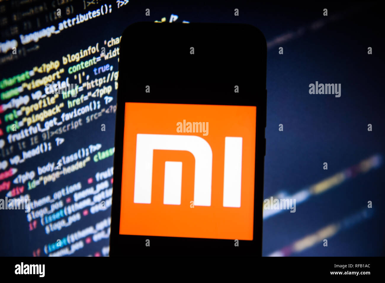 Logotipo Xiaomi es visto en un teléfono móvil Android Fotografía de stock -  Alamy