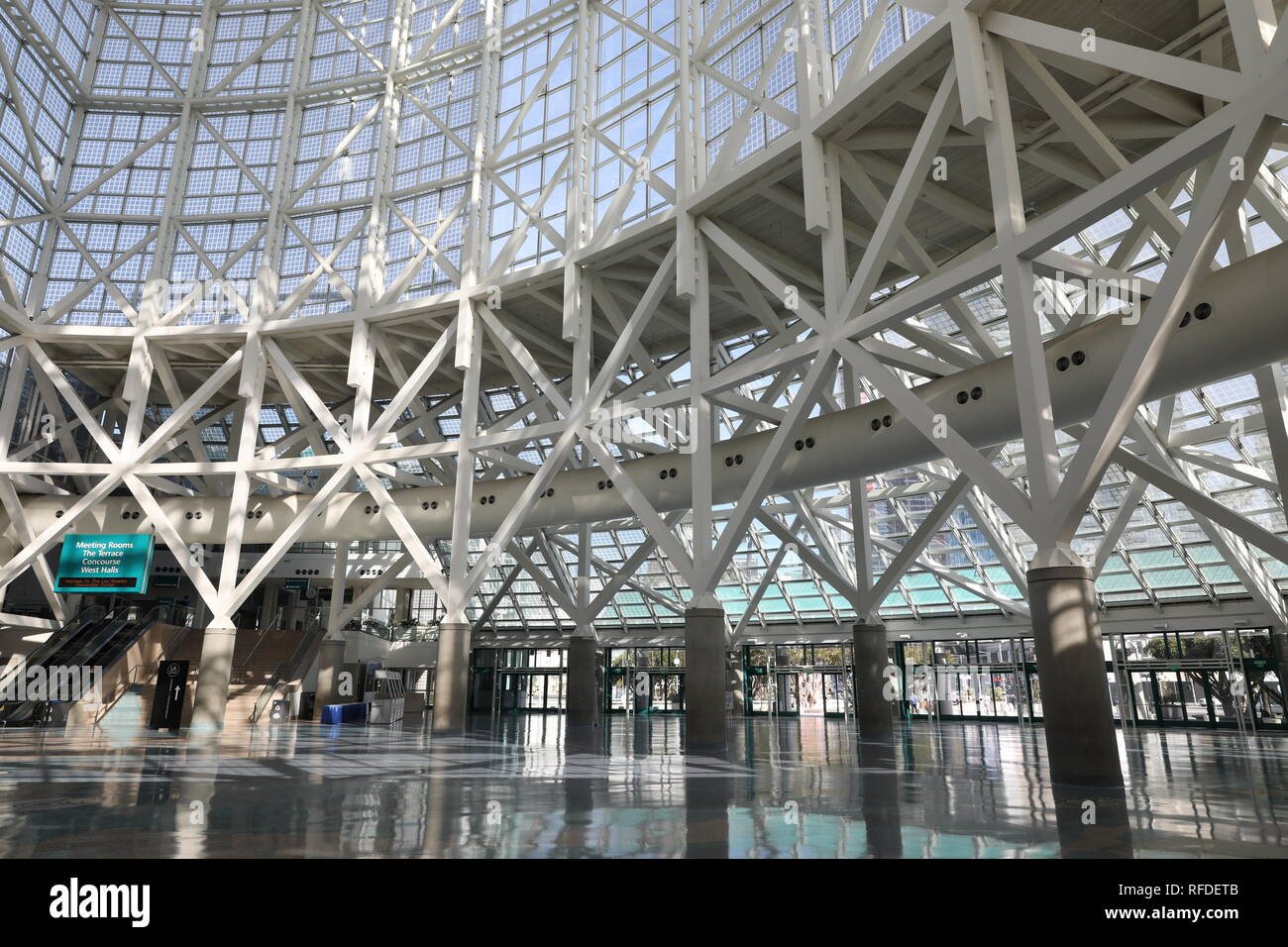 Interior Del Centro De Convenciones De Los Angeles Situado En El Corazon De Los Angeles El Lacc Es El Principal Destino De Reuniones Convenciones Y Especial E Fotografia De Stock Alamy