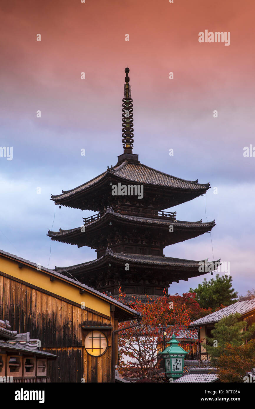 Yasaka Pagoda, Gion, en Kioto, Japón, Asia Foto de stock