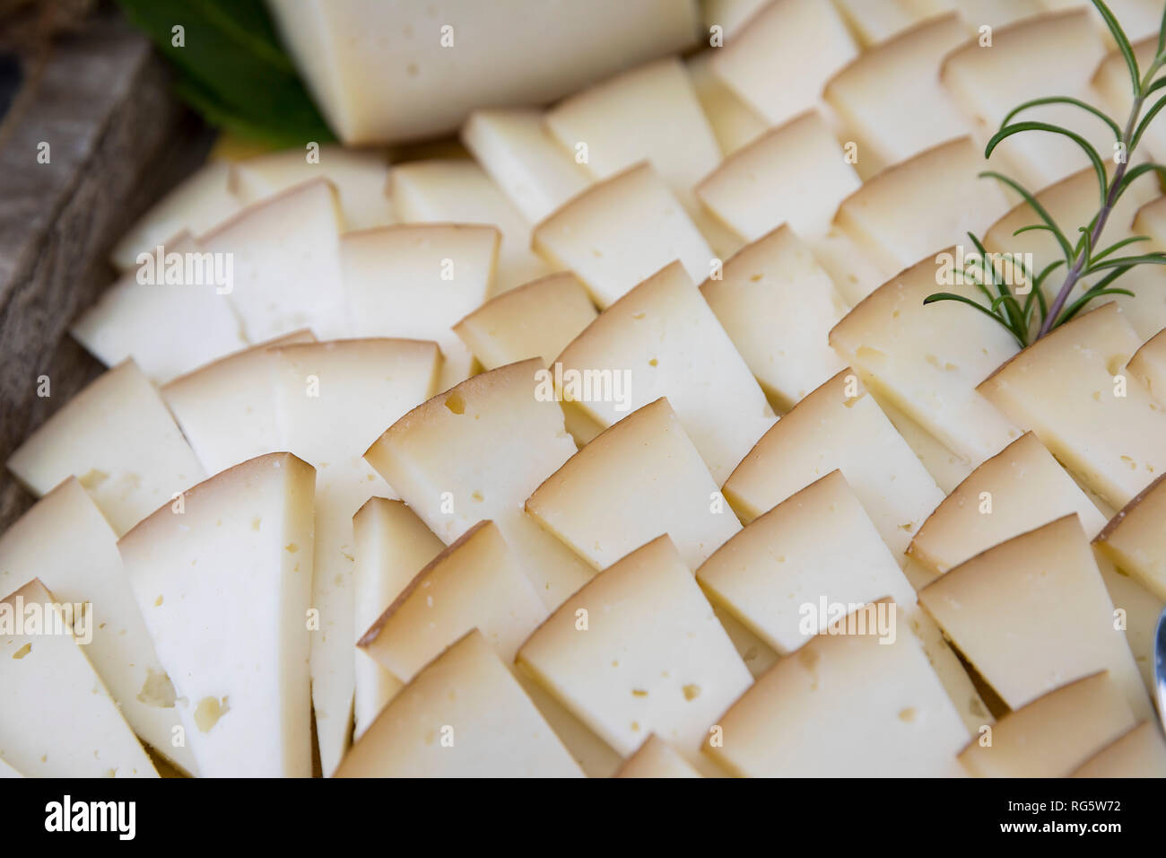 Quesos italianos tipicos fotografías e imágenes de alta resolución Alamy