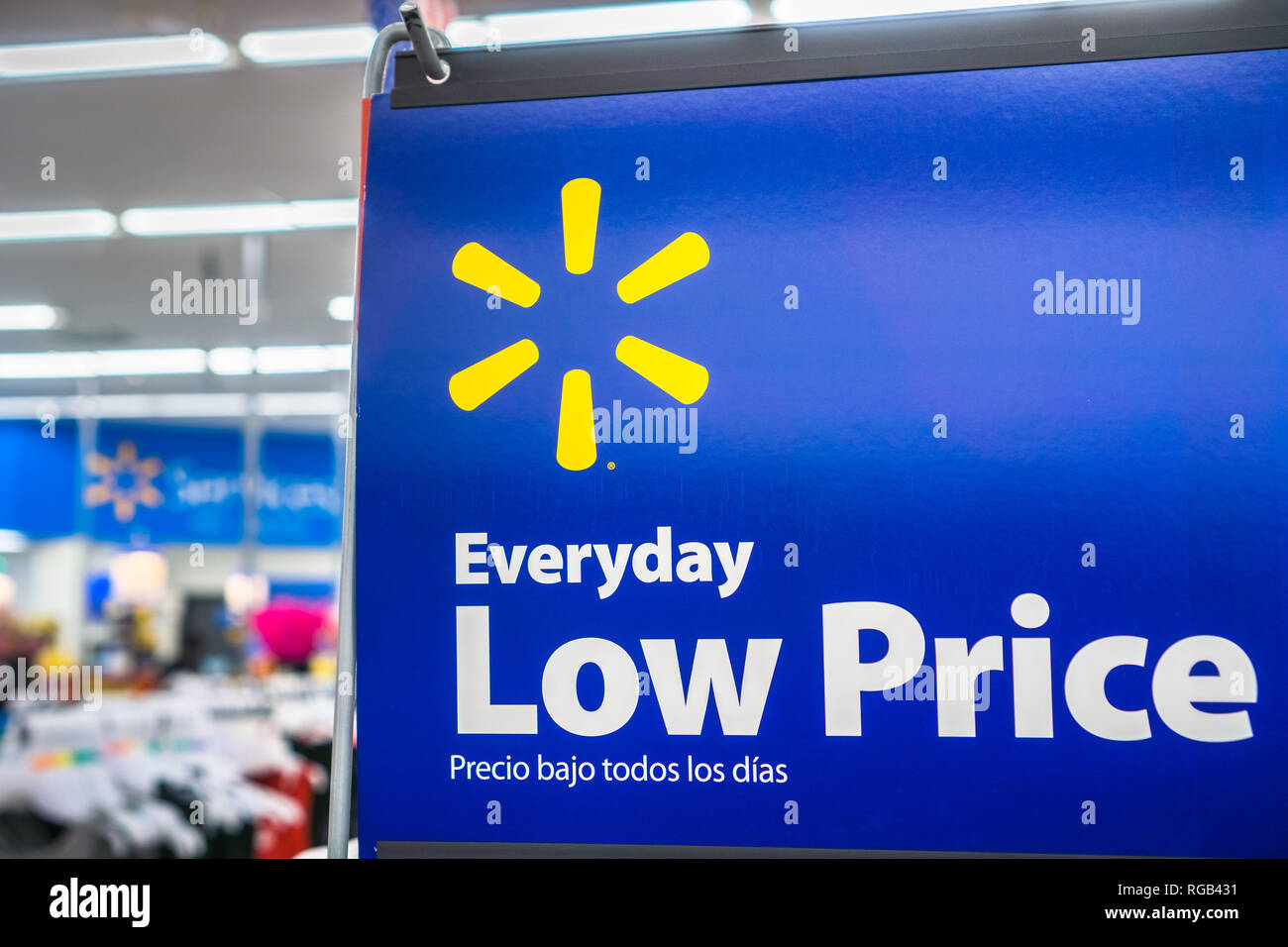 Walmart low price sign fotografías e imágenes de alta resolución Alamy