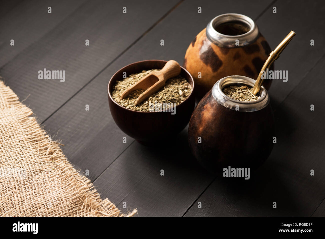 Bebida de yerba mate de calabaza matero Fotografía de stock - Alamy