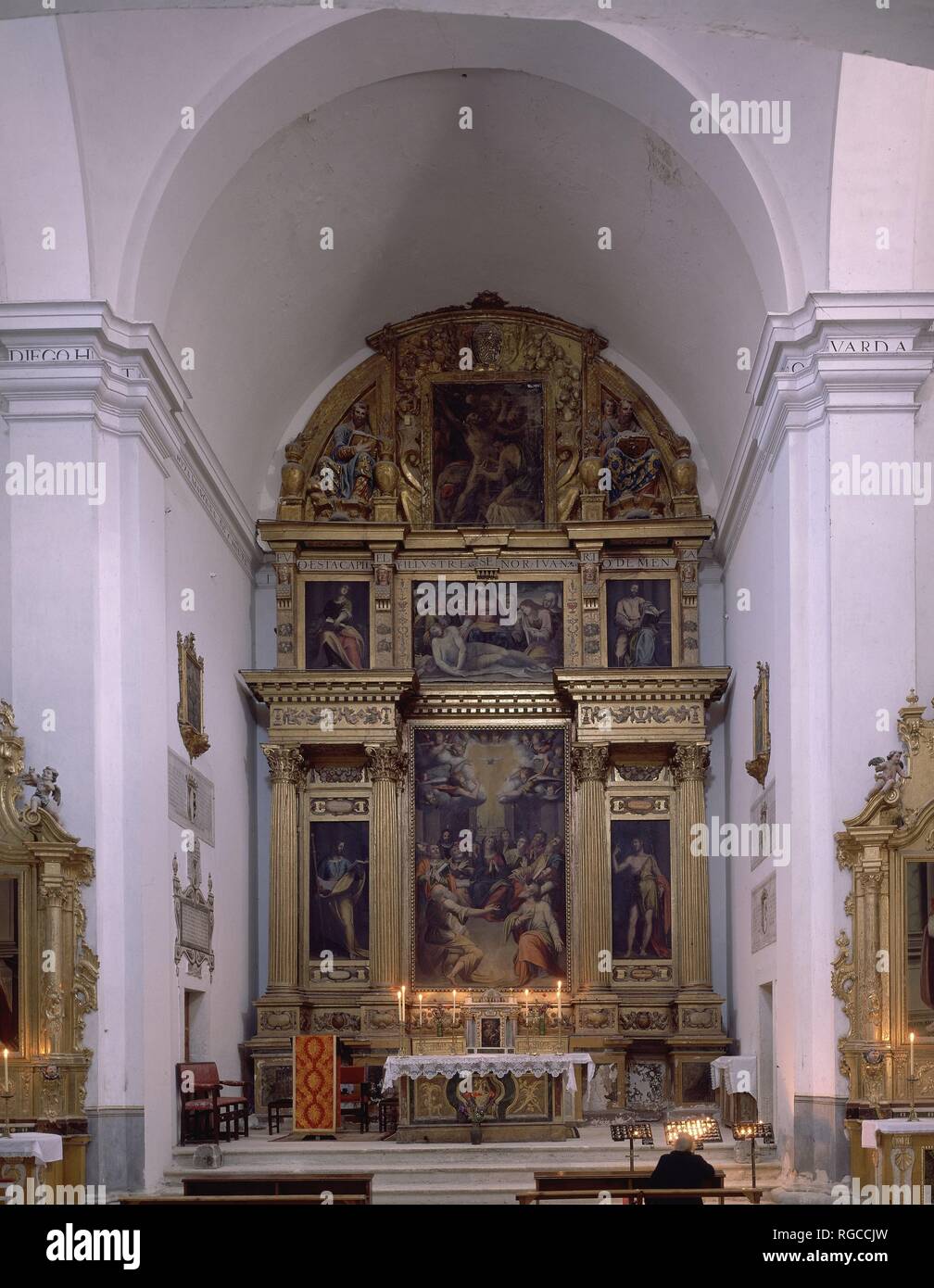 Cuenca interior de la catedral fotografías e imágenes de alta resolución -  Página 2 - Alamy