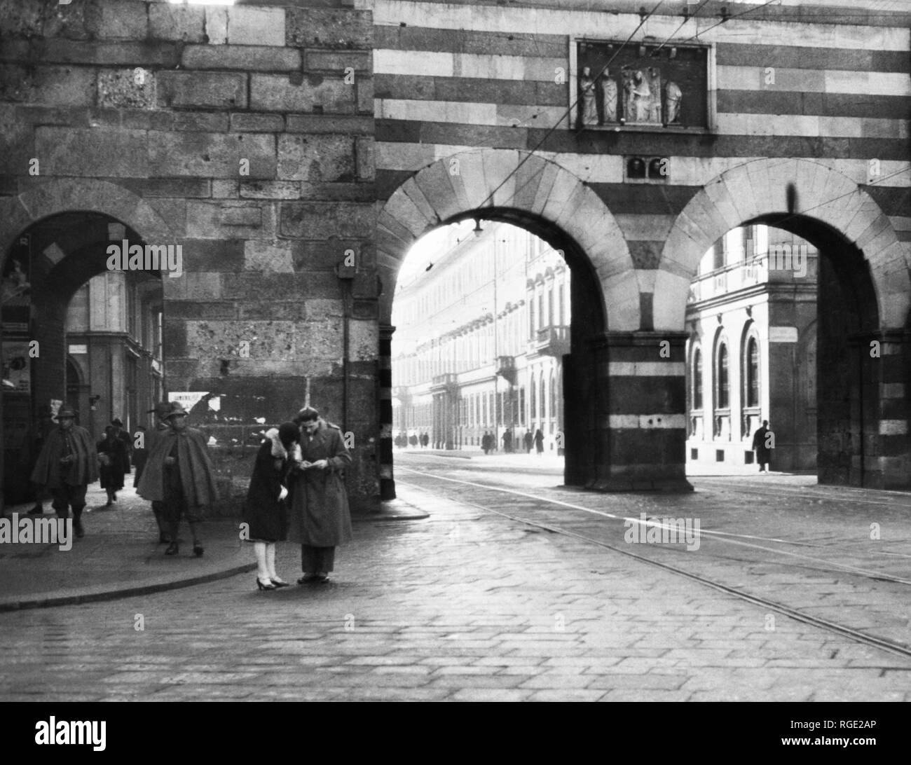 Italia, Milán, porta nuova, 1930 Foto de stock