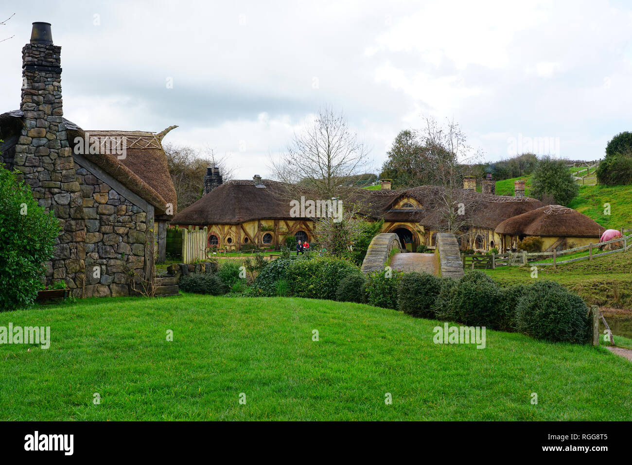 MATAMATA, NUEVA ZELANDIA - Vista de la película de Hobbiton, el Alexander Farm, donde Peter Jackson filmado varios el señor de los anillos ad Hobbit películas. Foto de stock