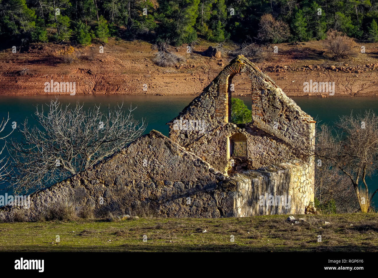 Las ruinas de la ermita, Bujaraiza Foto de stock