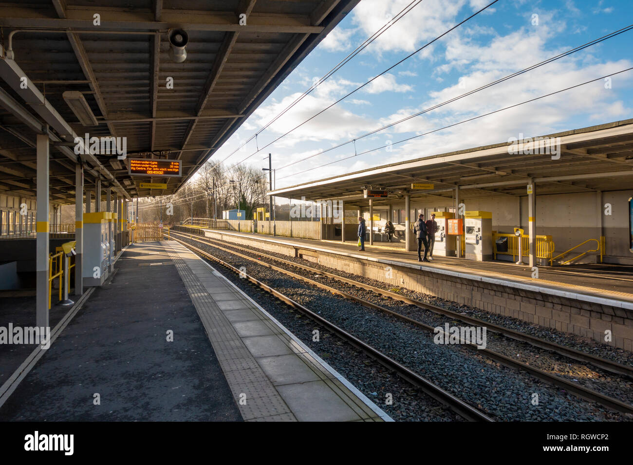 Plataforma en Radcliffe Metrolink Station Foto de stock