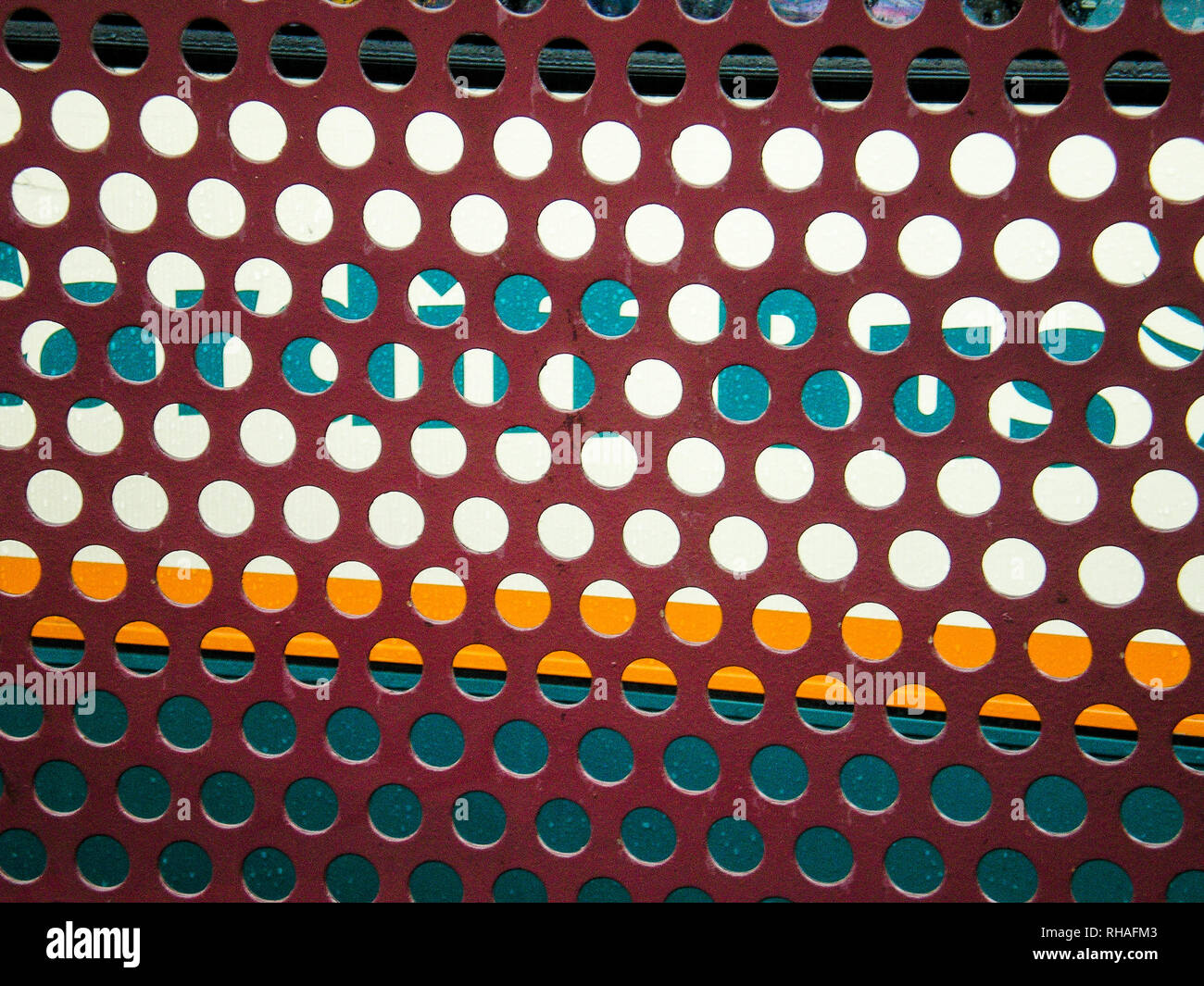 Hoja De Metal Perforada Fotos e Imágenes de stock Alamy