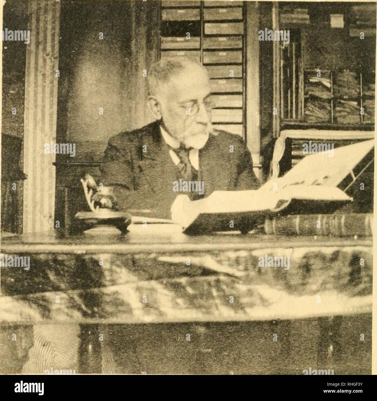 . Boletín de la Sociedad Española de Historia Natural. Historia natural. . Por favor tenga en cuenta que estas imágenes son extraídas de la página escaneada imágenes que podrían haber sido mejoradas digitalmente para mejorar la legibilidad, la coloración y el aspecto de estas ilustraciones pueden no parecerse perfectamente a la obra original. Sociedad Española de Historia Natural. Madrid : Estab. Punta de Fortenet. Foto de stock