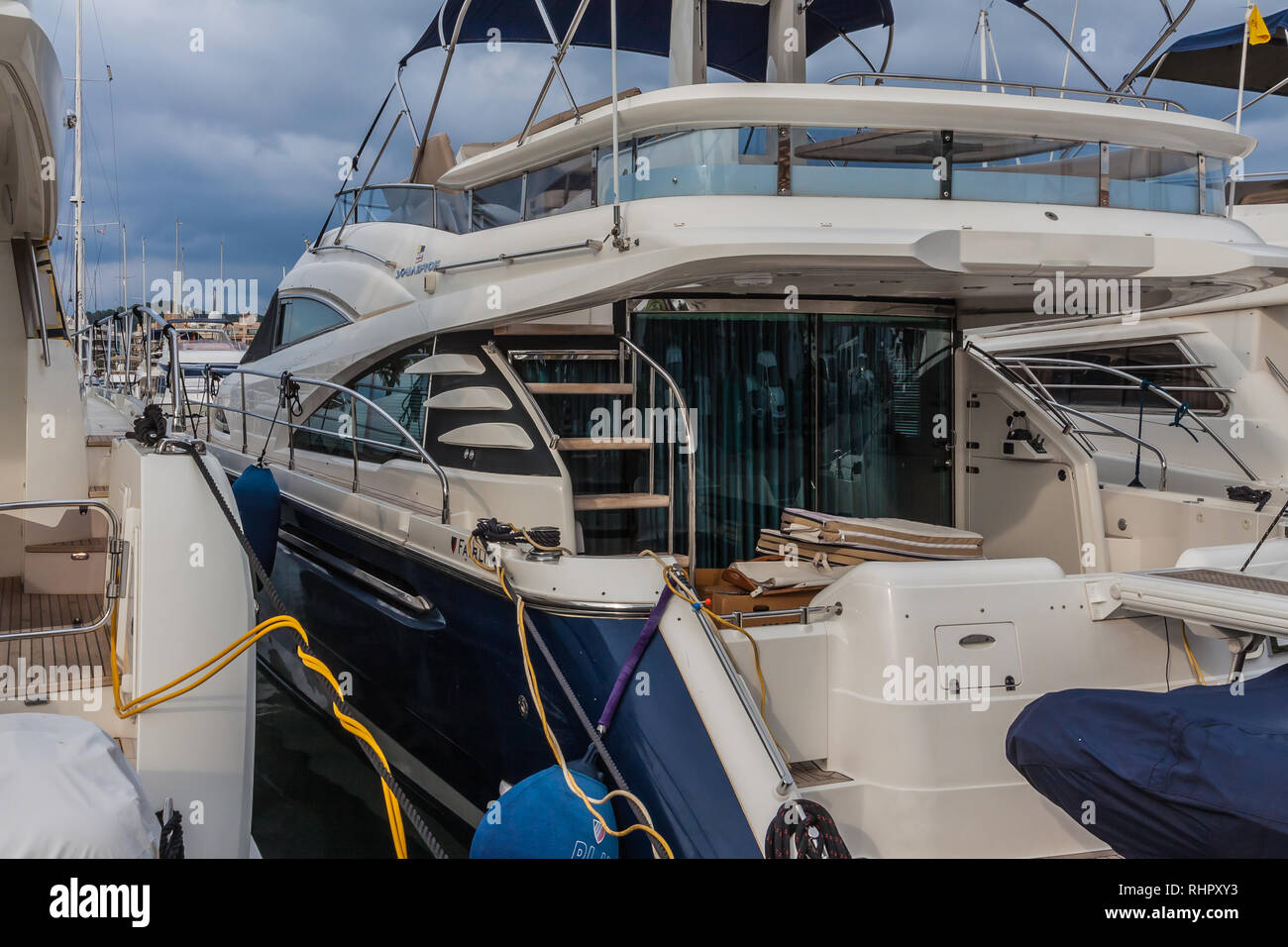 Harbour Boat Superyacht Sailing Fotografías E Imágenes De Alta Resolución Alamy 