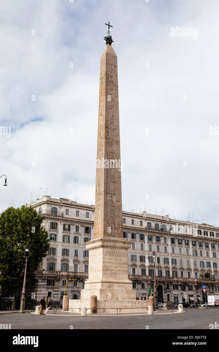 Europa, Italien, Lacio, rom, Der Lateranische Obelisco, der größte aller Obelisken en Rom (32,18 metros hoch) Foto de stock