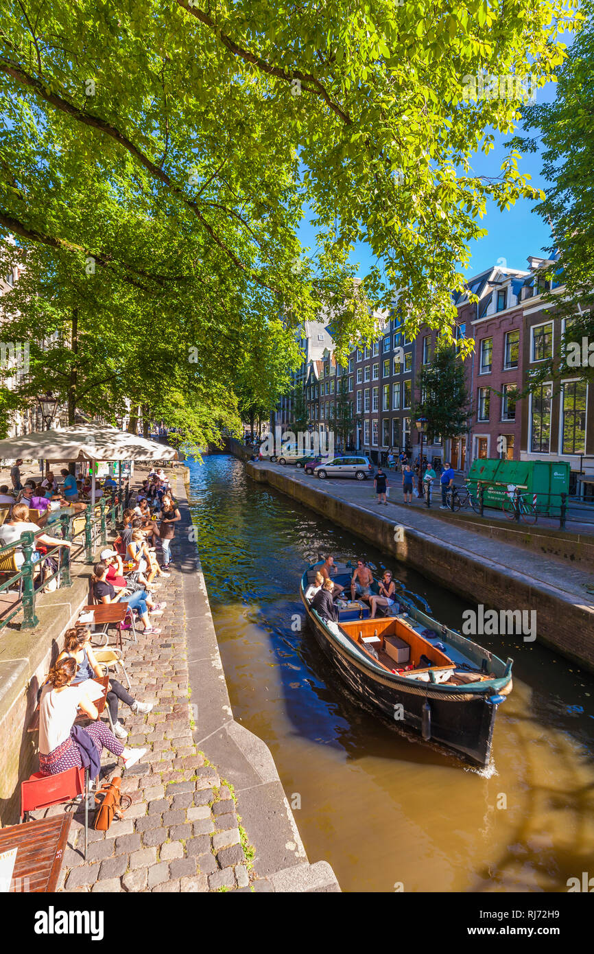 Niederlande, Amsterdam, Gracht, Cafe, Kneipe, arranque Foto de stock
