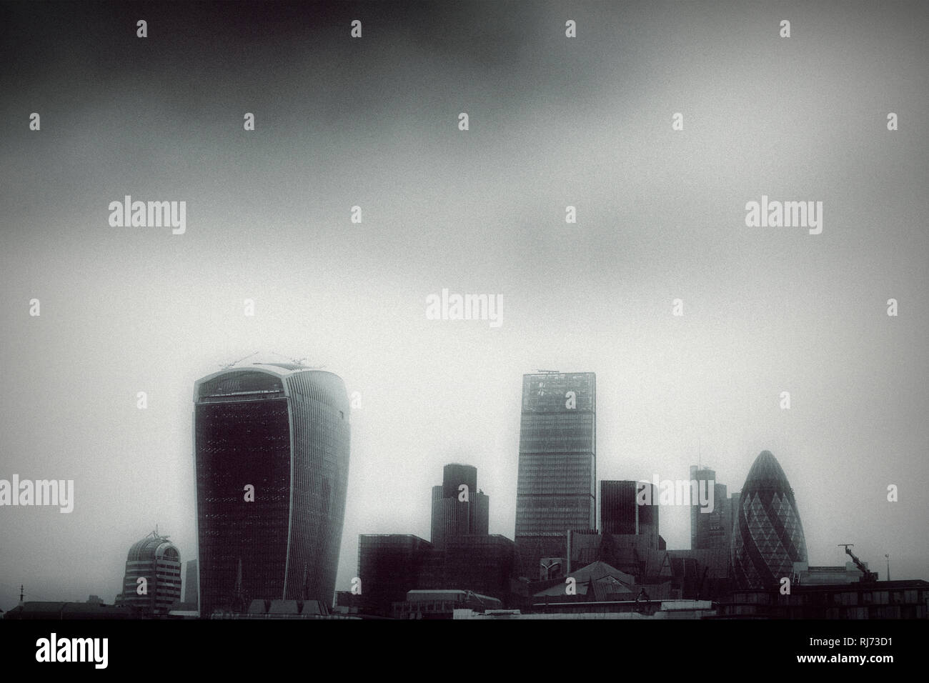 Skyline des Finanzdistriktes der City de Londres. Foto de stock