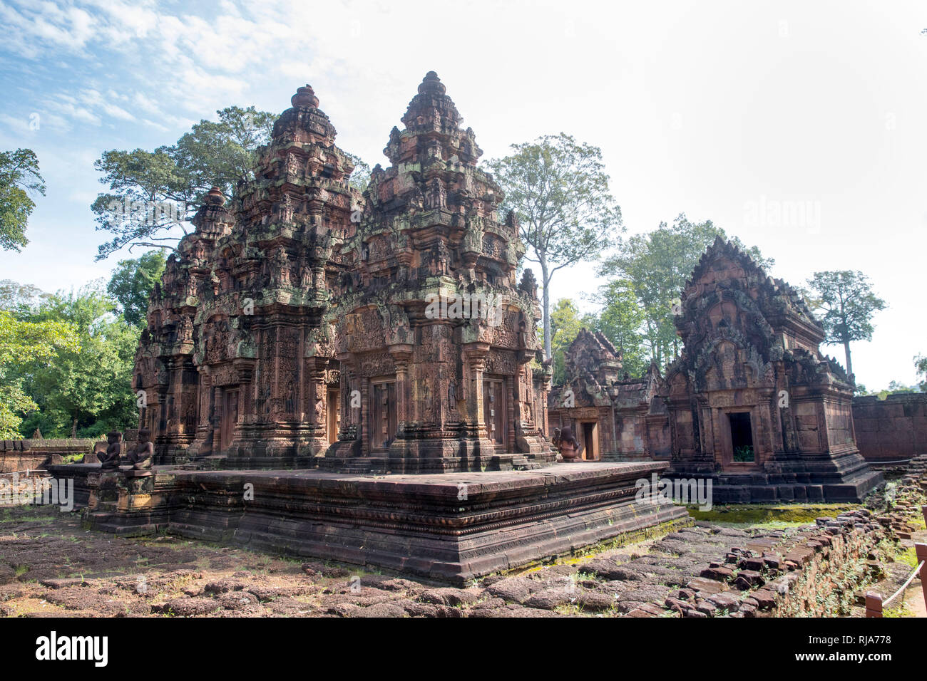 Siem Reap Angkor, Tempel Bantay Srei, Tempel der Frauen, bekannt durch den der Kunstraub Statuen von Malraux Foto de stock