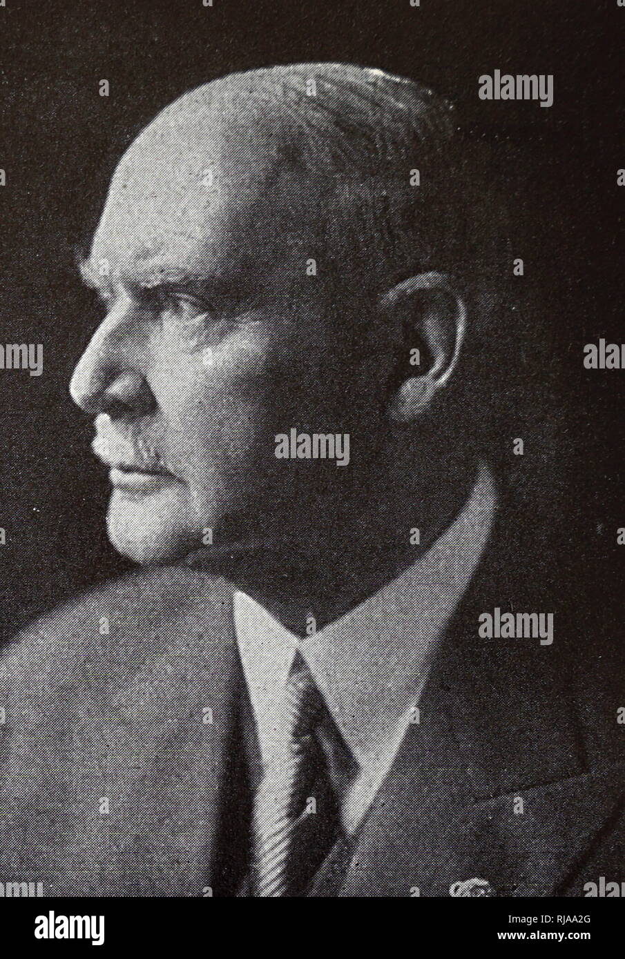 Fotografía del Dr. Theodor Lewald (1860 - 1947) fue un funcionario del Reich alemán y un ejecutivo del Comité Olímpico Internacional. Él era el presidente del comité organizador de los Juegos Olímpicos 1936 Juegos Olímpicos de Verano en Berlín. Del siglo XX. Foto de stock