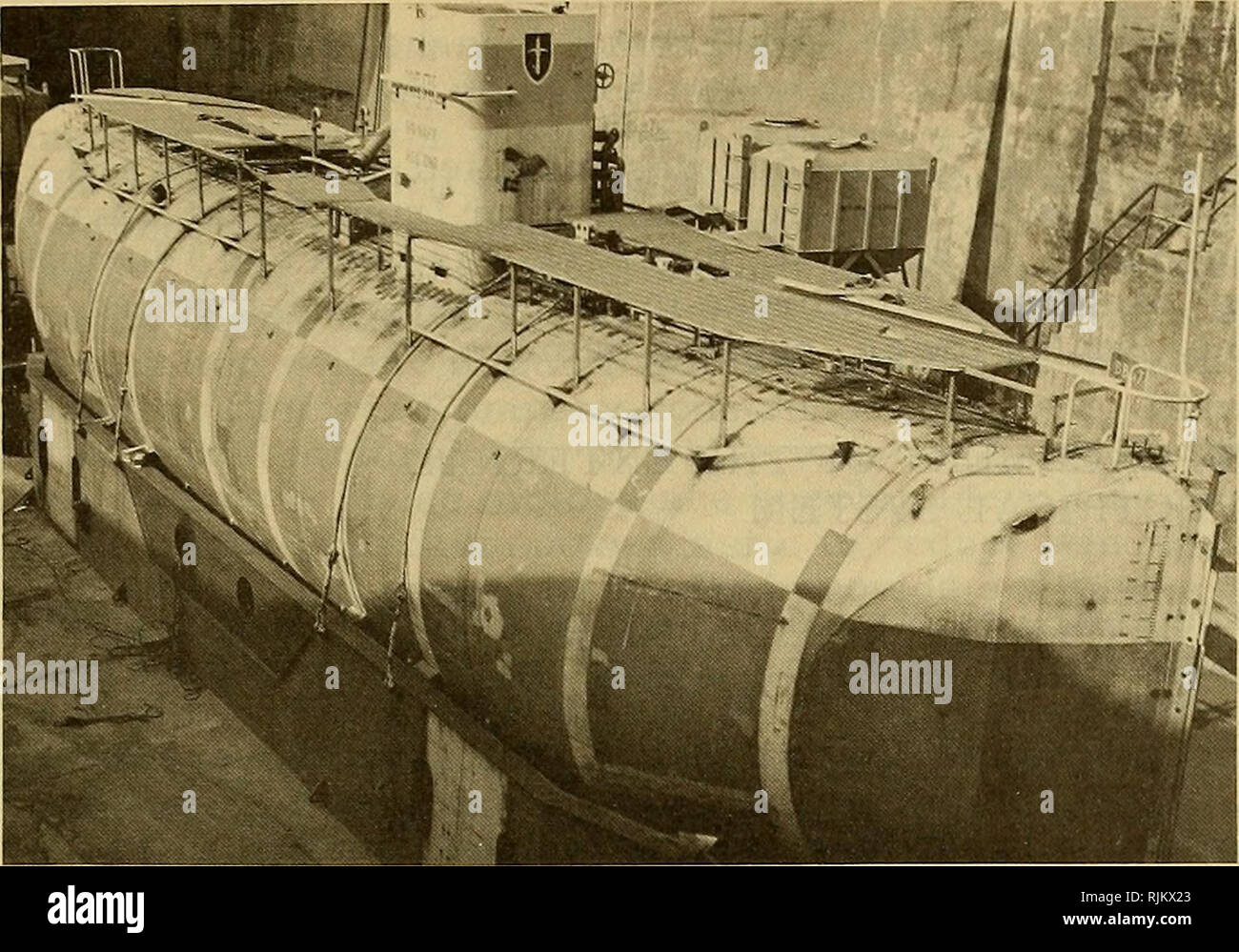 Smart Choc™ on X: 23/01/1960 el batiscafo #Trieste de la Marina