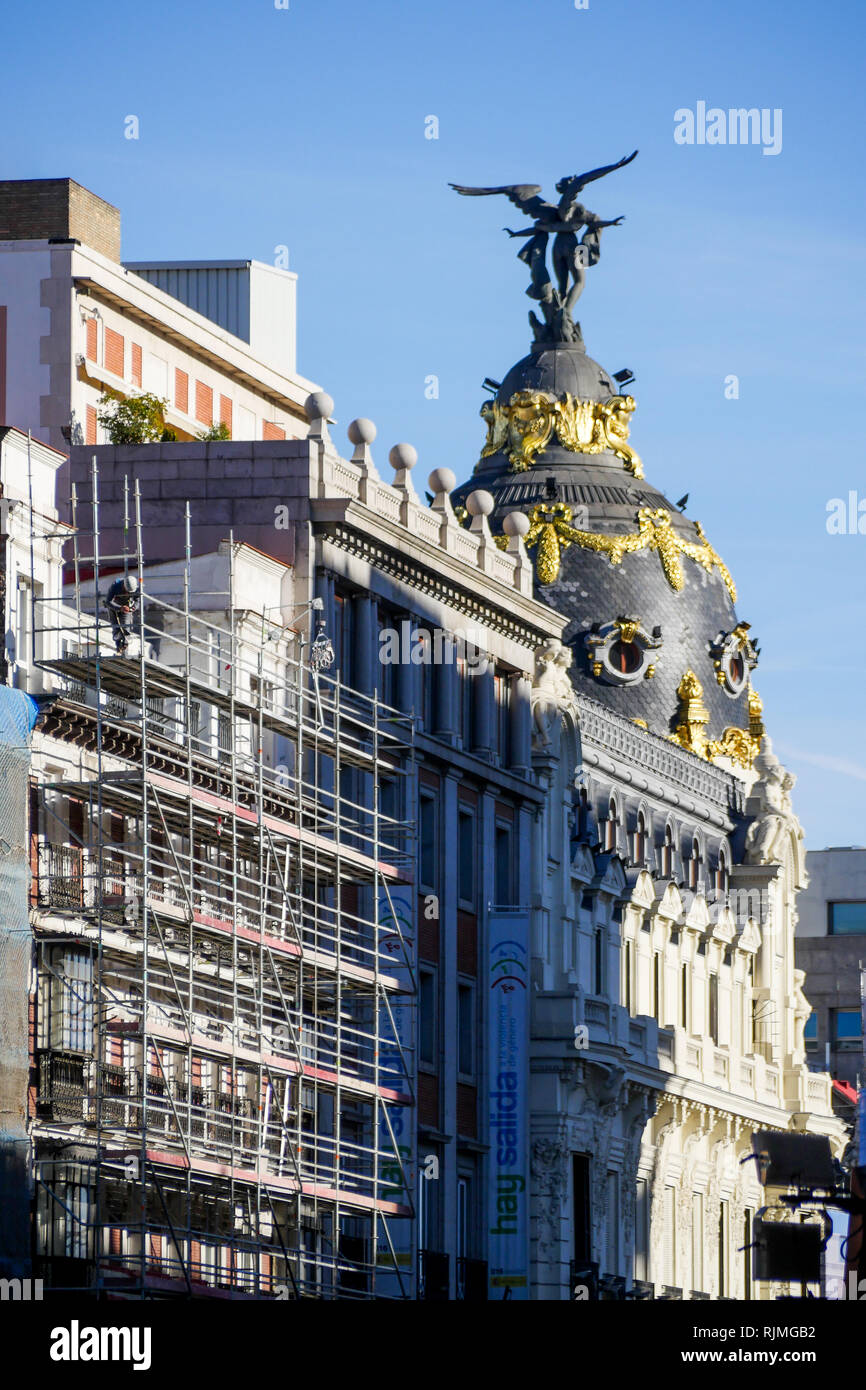 Edificio Metrópolis Calle Alcalá 42 Madrid España Fotografía De Stock Alamy