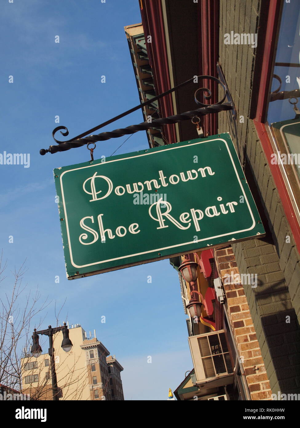 Letras sobre la ventana fotografías e imágenes de alta resolución Alamy