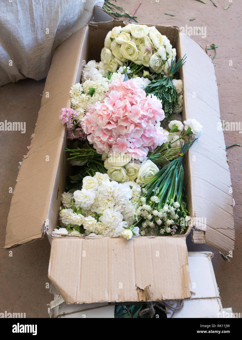 Decoraciones florales de hortensias fotografías e imágenes de alta  resolución - Alamy