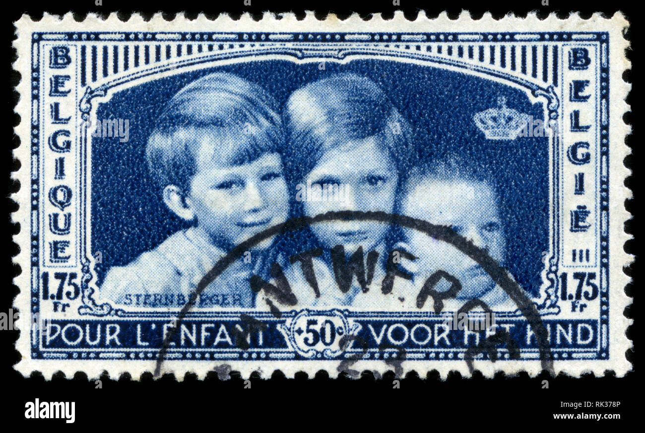 Sello de Bélgica en el Comité Nacional de Ayuda para niños serie publicada en 1935 Foto de stock