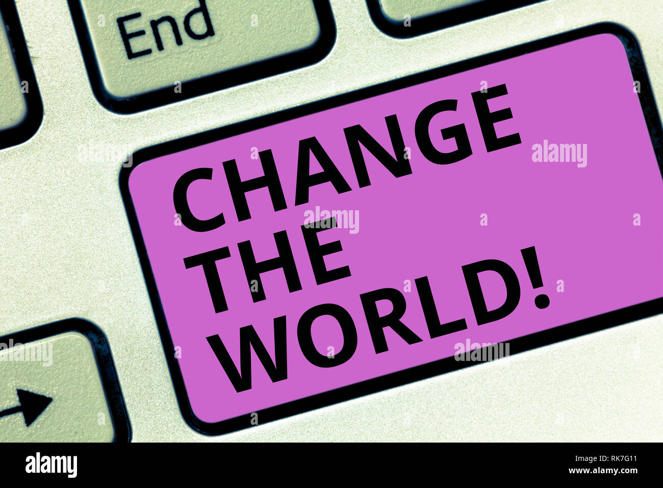 Escritura de palabras texto Cambiar el mundo. Concepto de negocio para