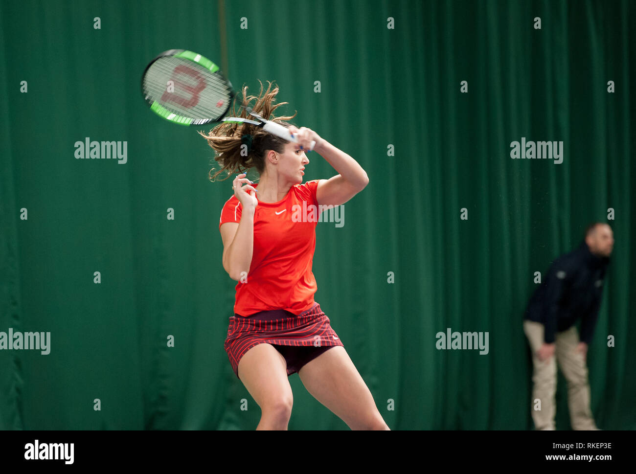 Shrewsbury, Shropshire, RU . El 11 de febrero, 2019. Laura Robson (en la foto) recibió un comodín para característica en las eliminatorias de los $60,000 en el caso de la Shrewsbury Club el lunes 11 de febrero de 2019. Playng Jessica PIERI desde Italia Crédito: Richard Dawson/Alamy Live News Foto de stock