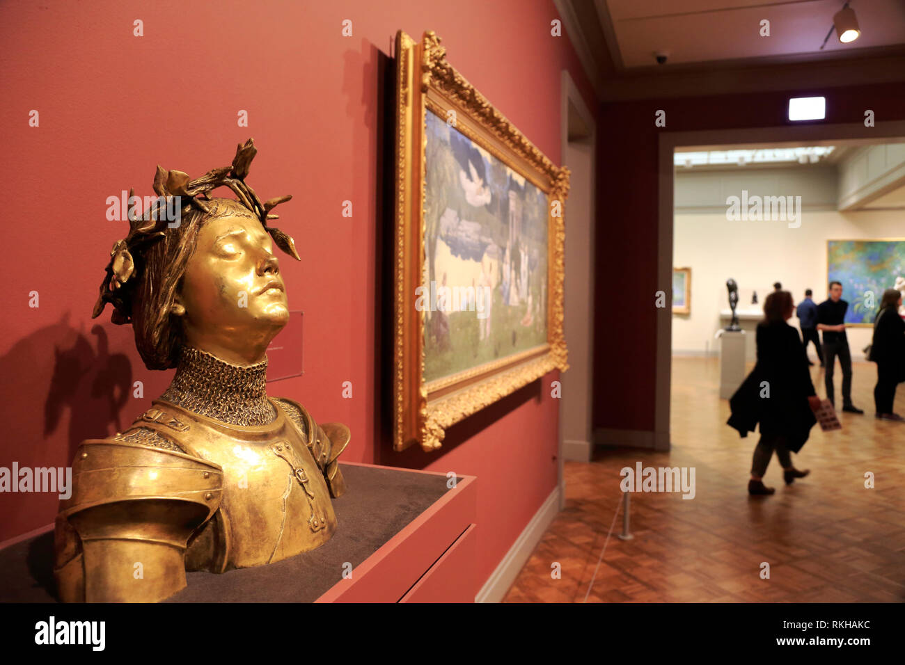 Escultura en bronce dorado de Jeanne d'Arc por el escultor francés Antonin Mercie mostrar en el Instituto de Arte de Chicago.Chicago.Illinois.EE.UU. Foto de stock