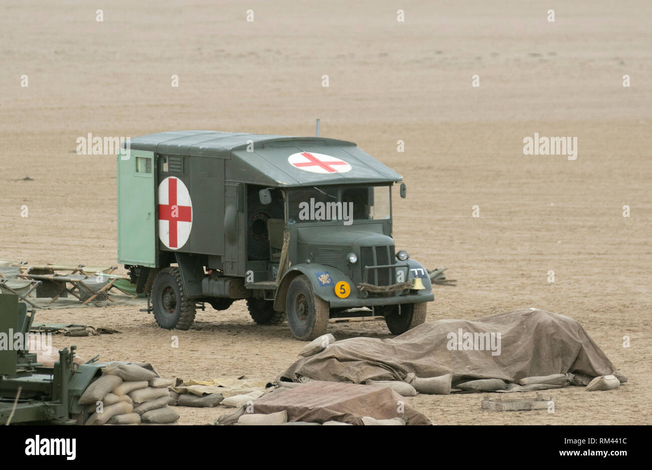 Segunda Guerra Mundial, Segunda Guerra Mundial, Segunda Guerra Mundial, WW2  BBC WAR WORLD TWO drama llamado World on Fire. Cientos de personal de  producción, actores, soldados y vehículos militares se han trasladado