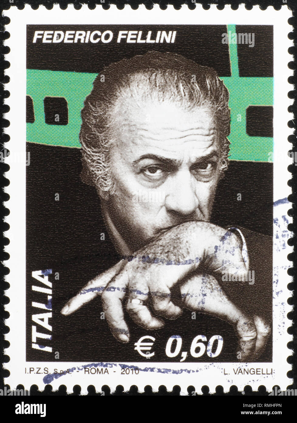 Director de cine italiano Federico Fellini en sello Foto de stock