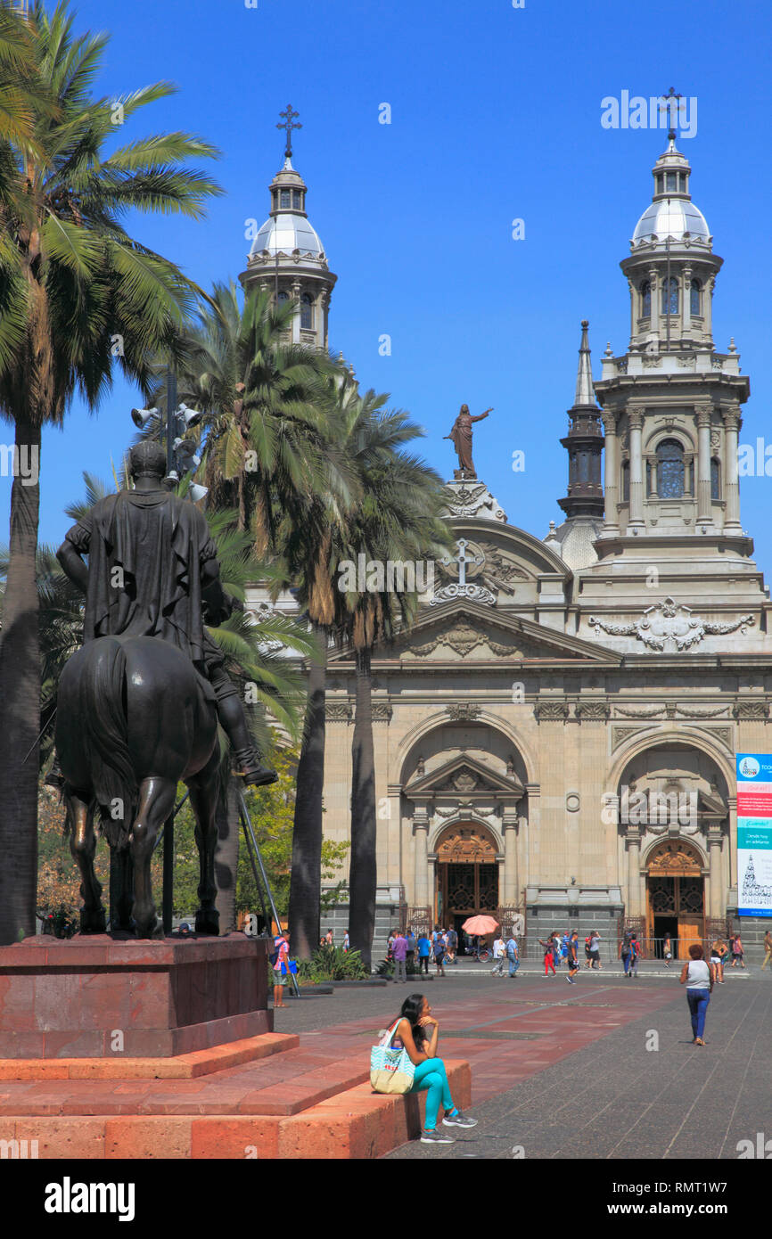 Catedral de santiago de chile fotografías e imágenes de alta resolución