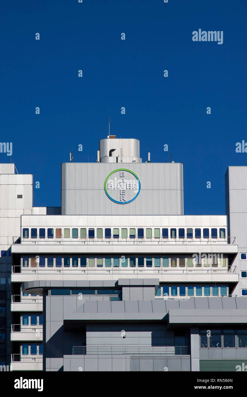 Logo bayer ag in berlin fotografías e imágenes de alta resolución Alamy