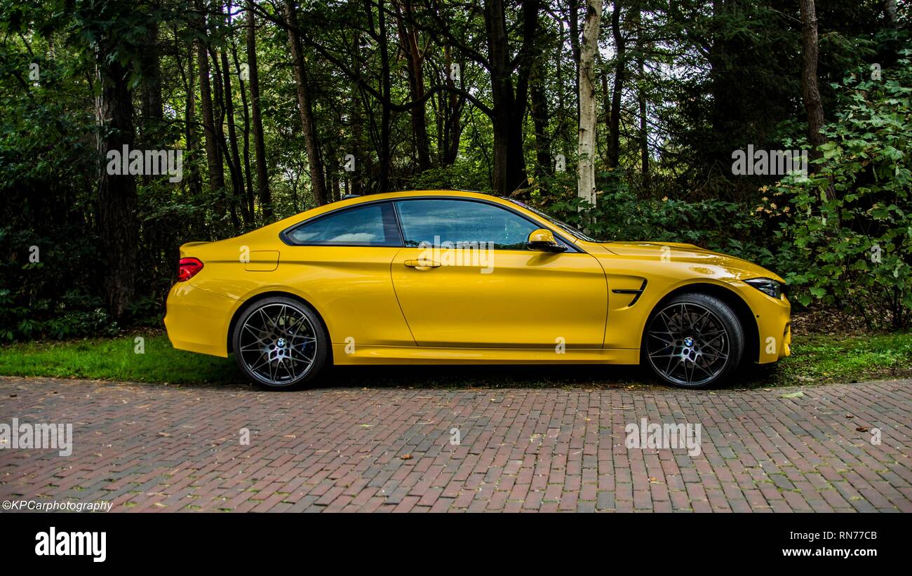 Yellow bmw fotografías e imágenes de alta resolución Alamy