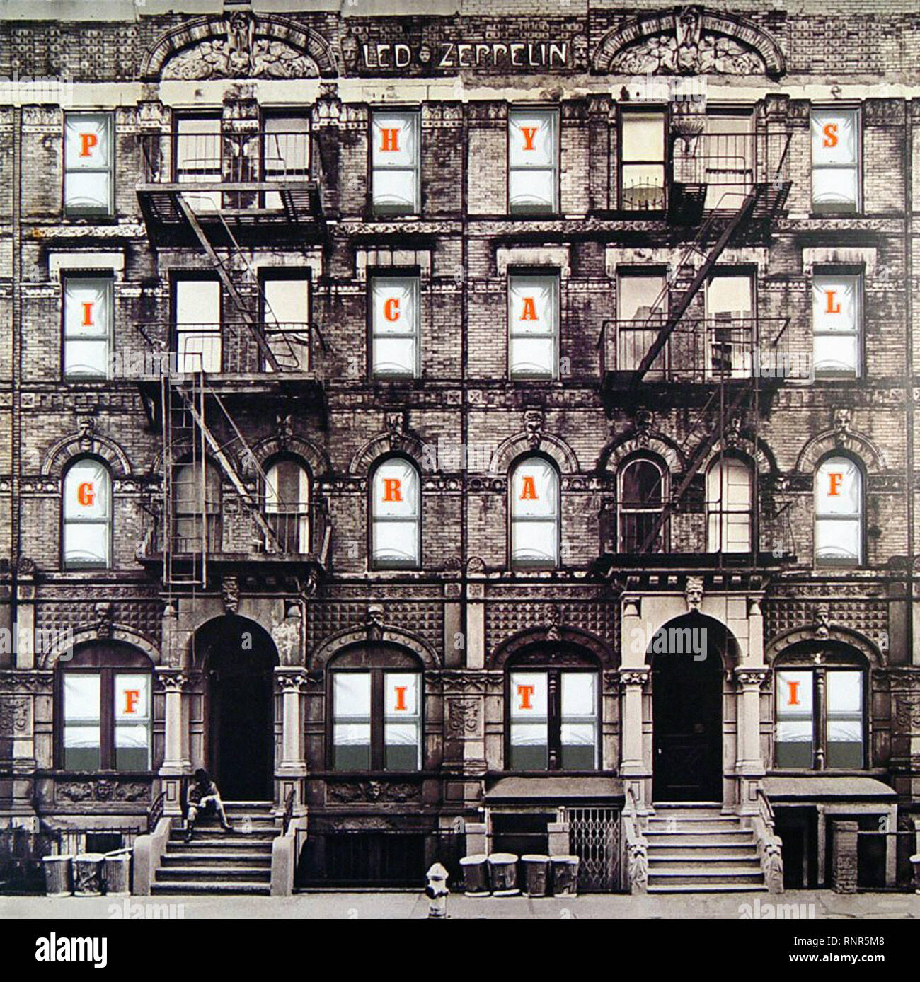 Led zeppelin album de graffiti fisico fotografías e imágenes de alta