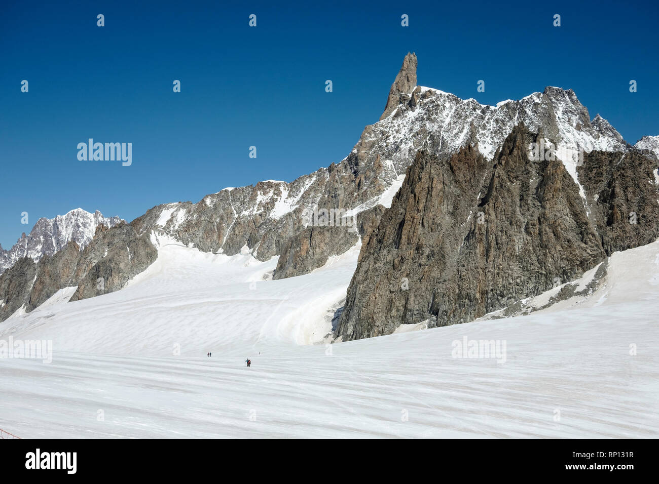 Vista panorámica del glaciar del Mont Blanc Foto de stock