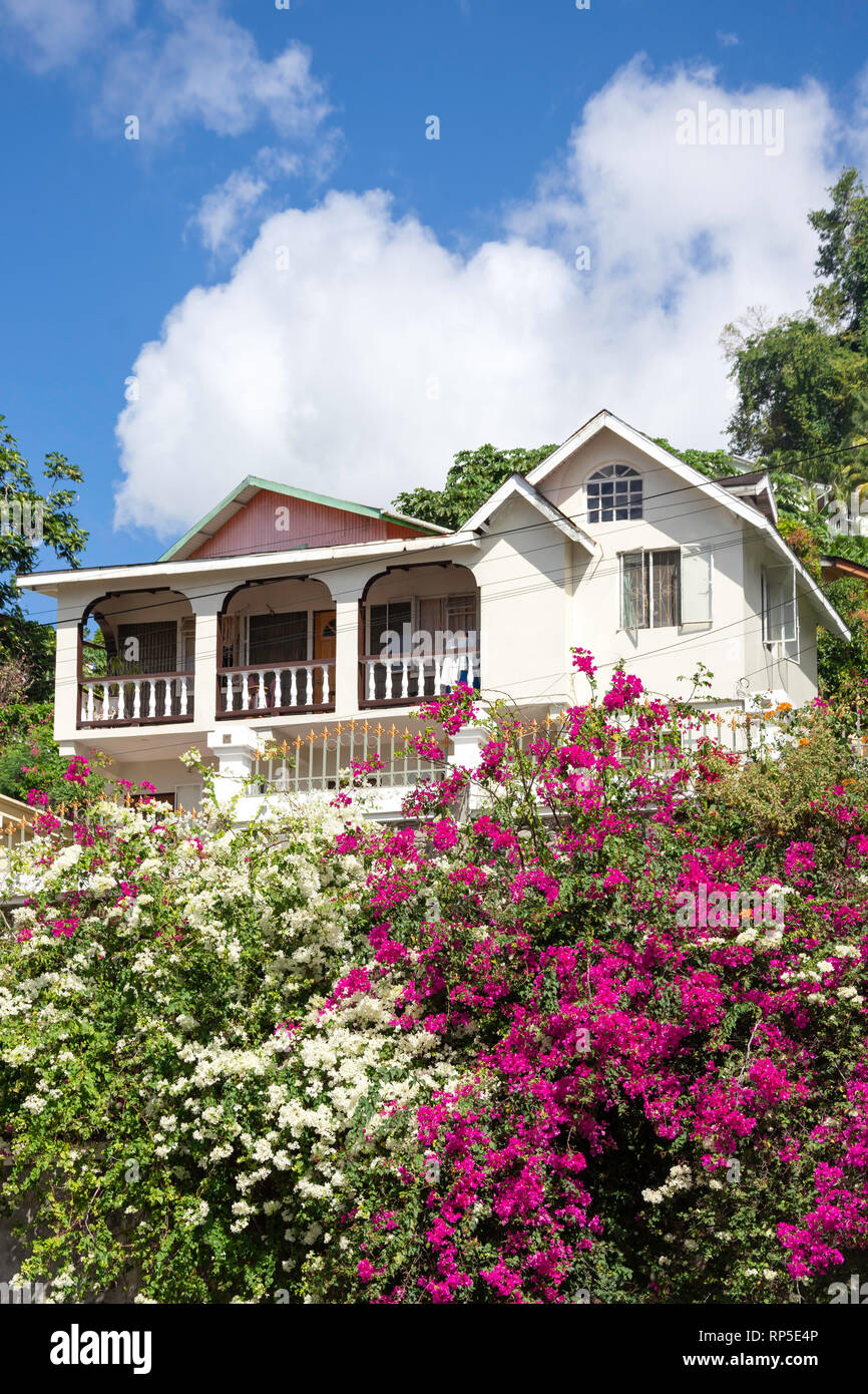 Casa de vacaciones, Kingston, San Vicente y las Granadinas, Antillas, Caribe Foto de stock