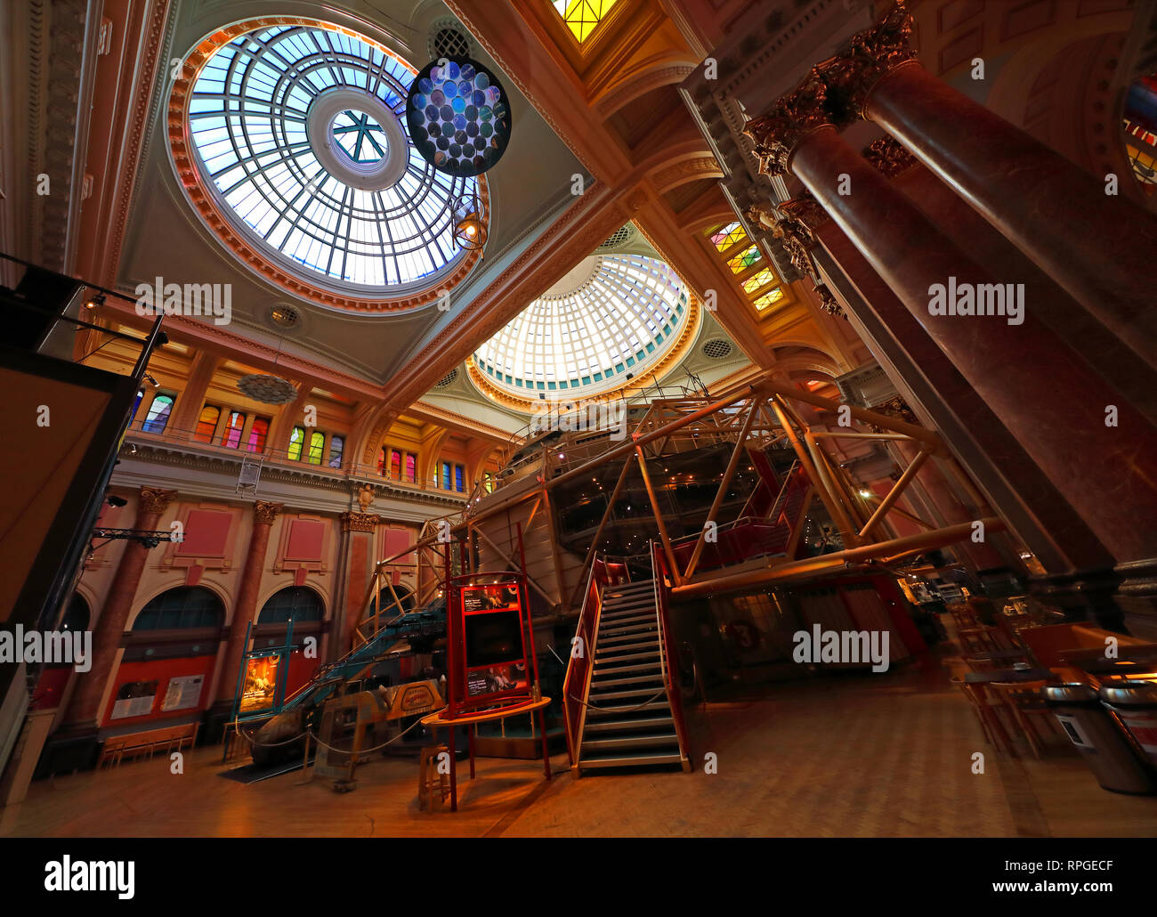 Teatro Royal Exchange Theatre, St Anns Sq, Manchester, Inglaterra, Reino Unido, M2 7DH Foto de stock