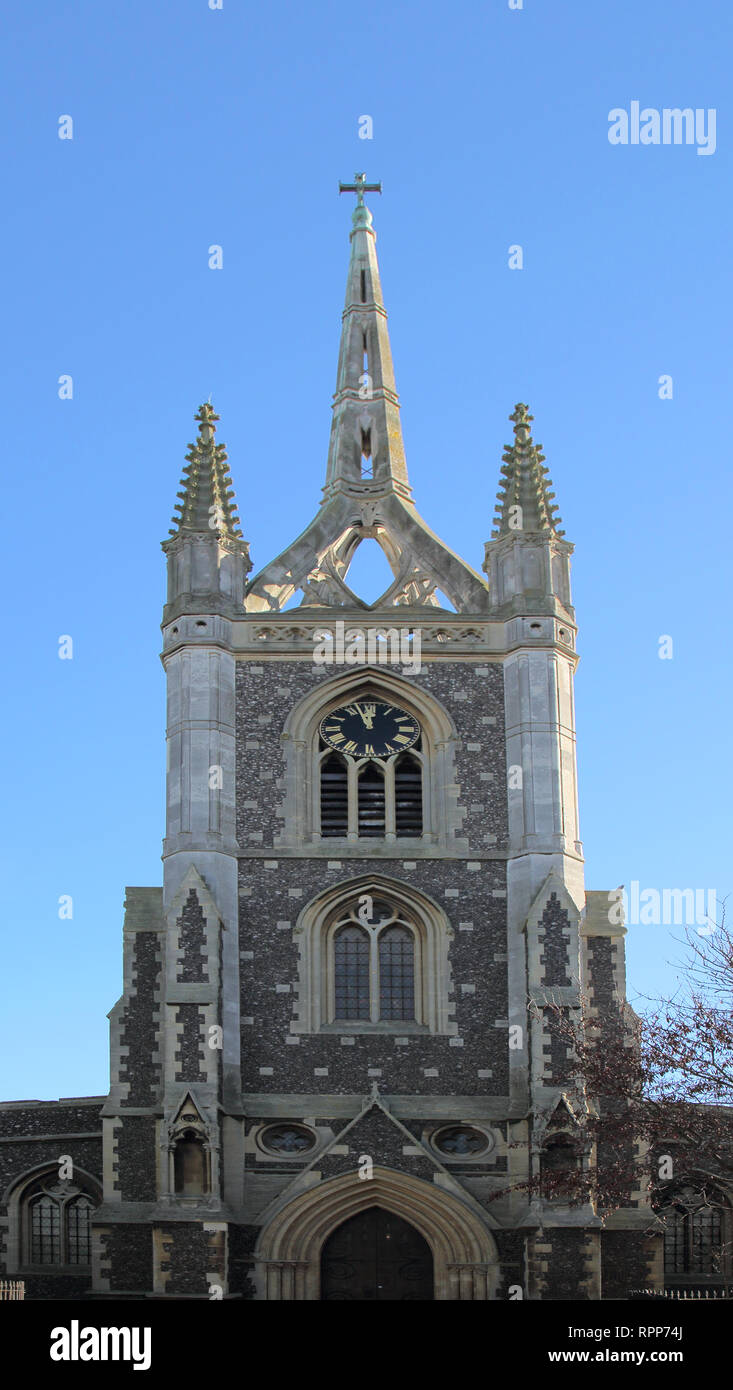 La iglesia parroquial de Santa María de la caridad en Faversham kent Foto de stock