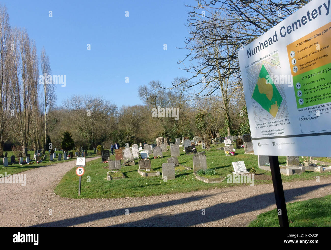 Cementerio Nunhead en el sureste de Londres Foto de stock