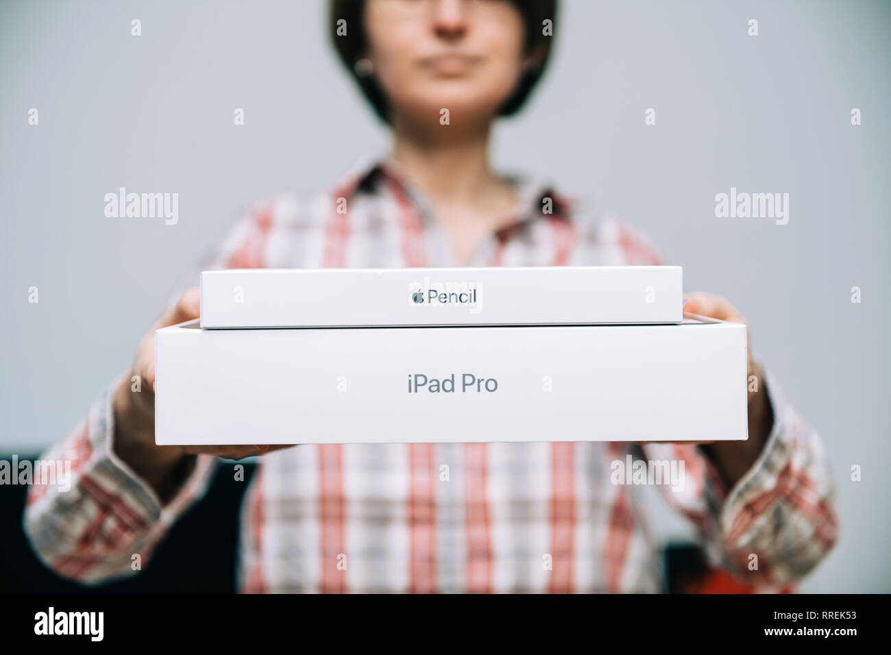 Apple de segunda generación Lápiz stylus para iPad Pro Fotografía de stock  - Alamy