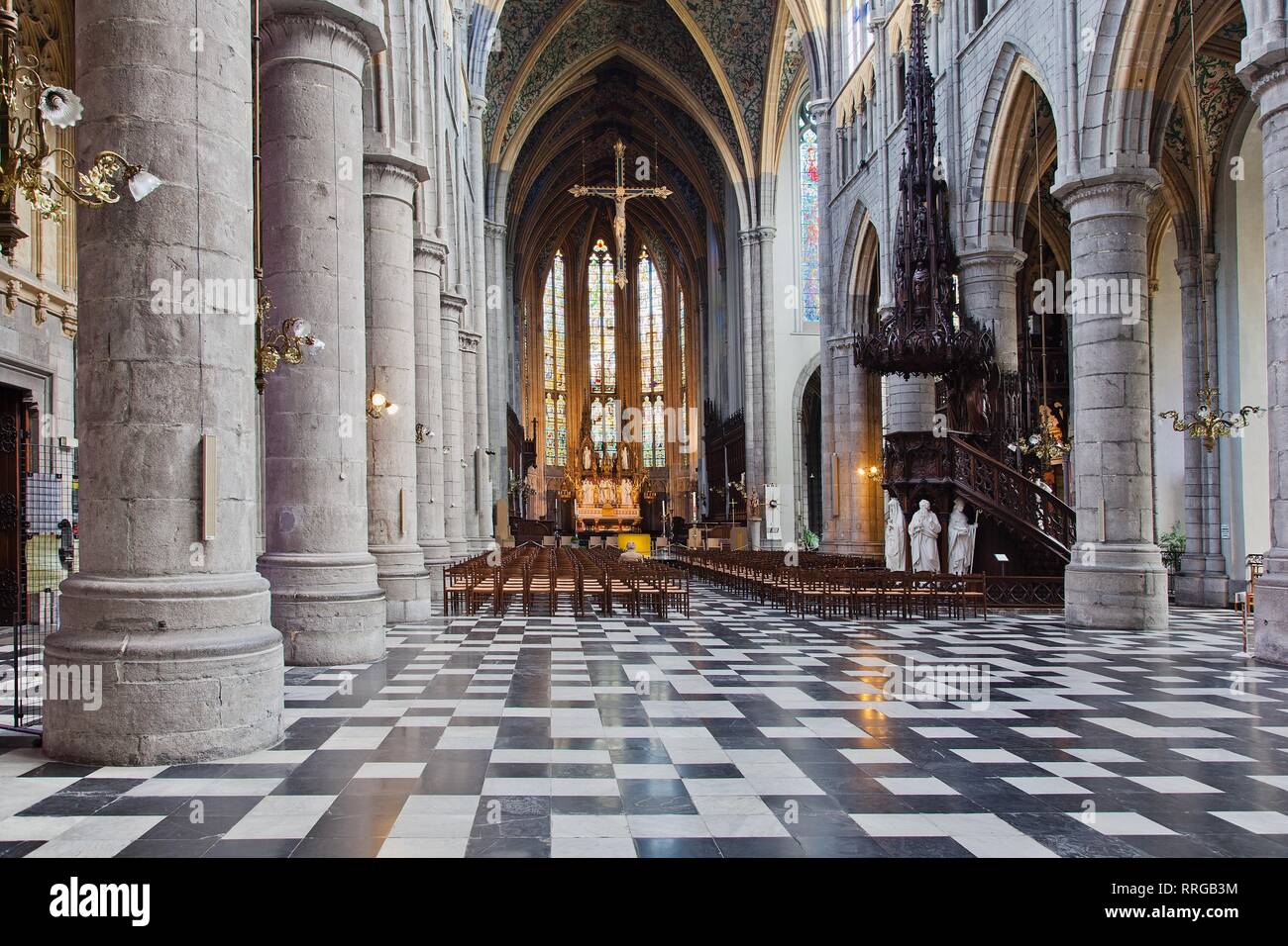 Catedral de san pablo, lieja fotografías e imágenes de alta resolución