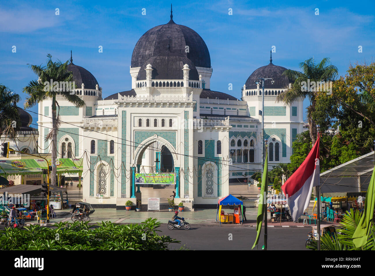 La Gran Mezquita, en Medan, Sumatra, Indonesia, en el sudeste de Asia, Asia Foto de stock