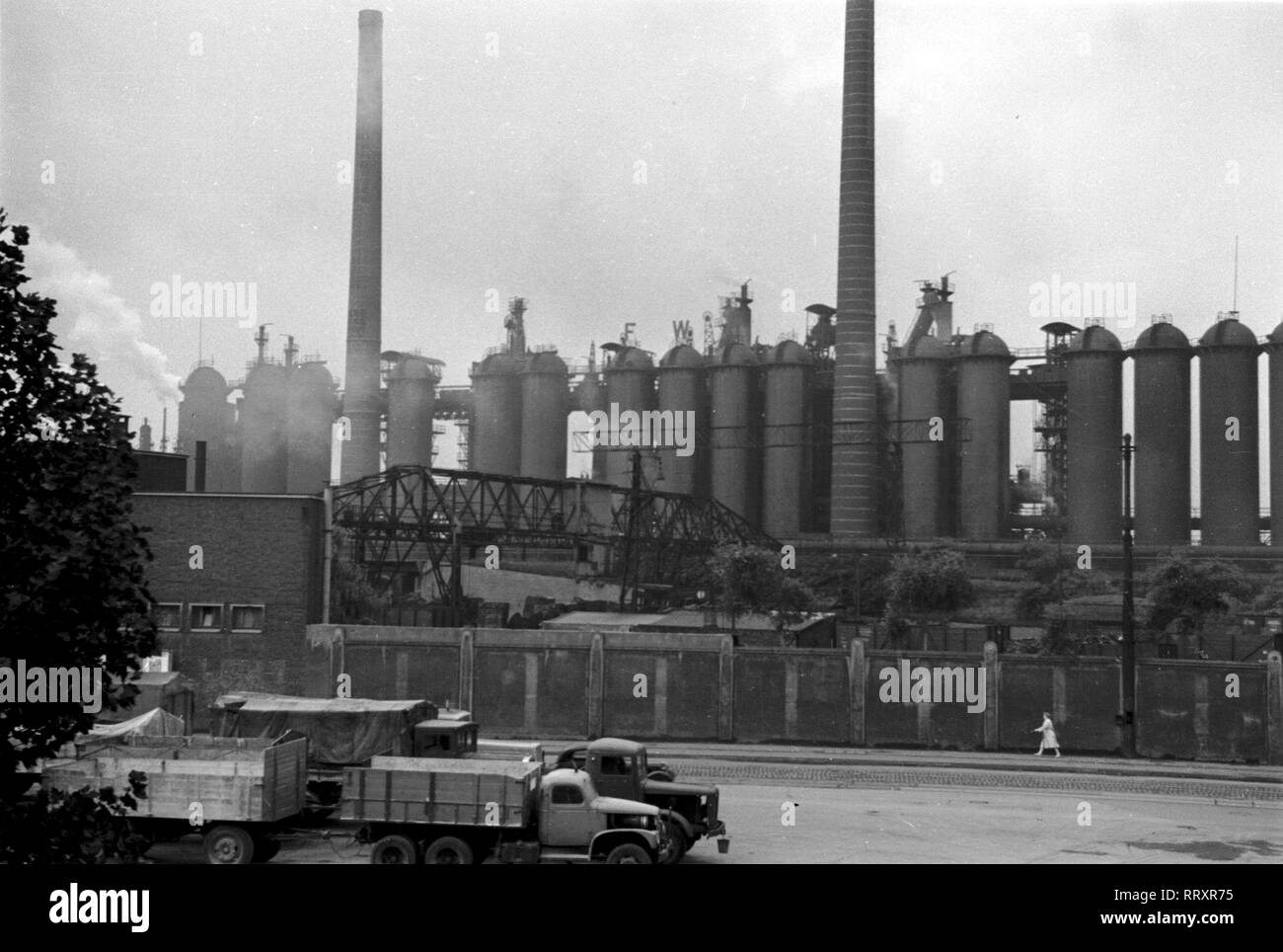 Alemania - Deutschland ca. 1950, Ruhrgebiet, Friedrich-Wilhelm-Hütte en Mülheim an der Ruhr. Foto de stock