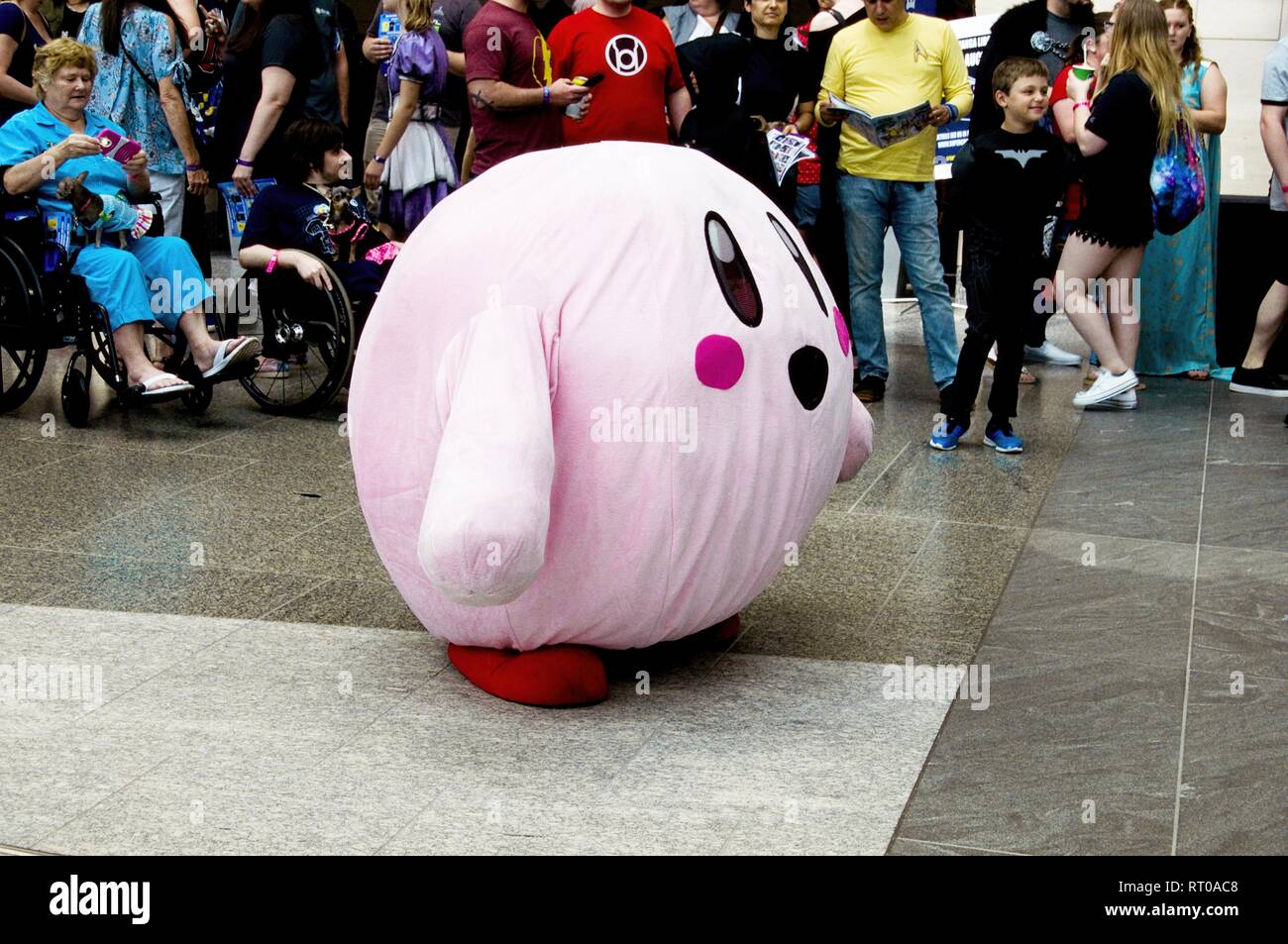 Kirby videojuego fotografías e imágenes de alta resolución - Alamy