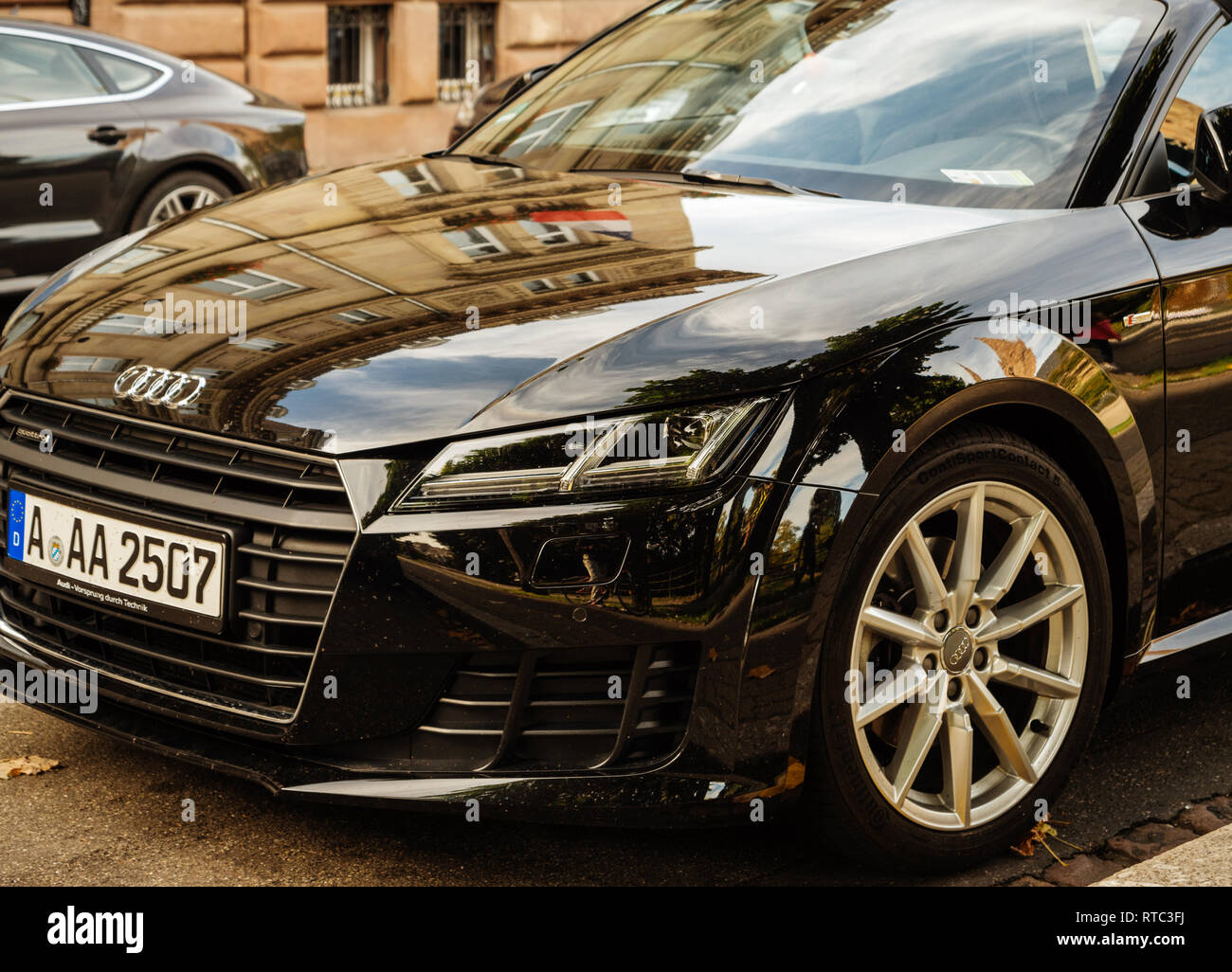 The 2016 Audi A9 Is Expected To Be A Stylish And Luxurious Sports