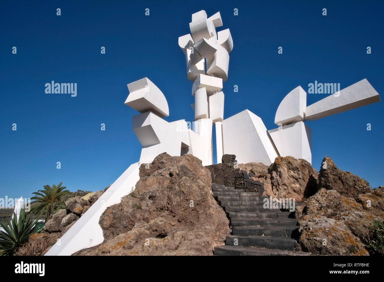 Escultura Monumento al Campesino por el artista César Manrique, Mozaga, Lanzarote, ESPAÑA Foto de stock