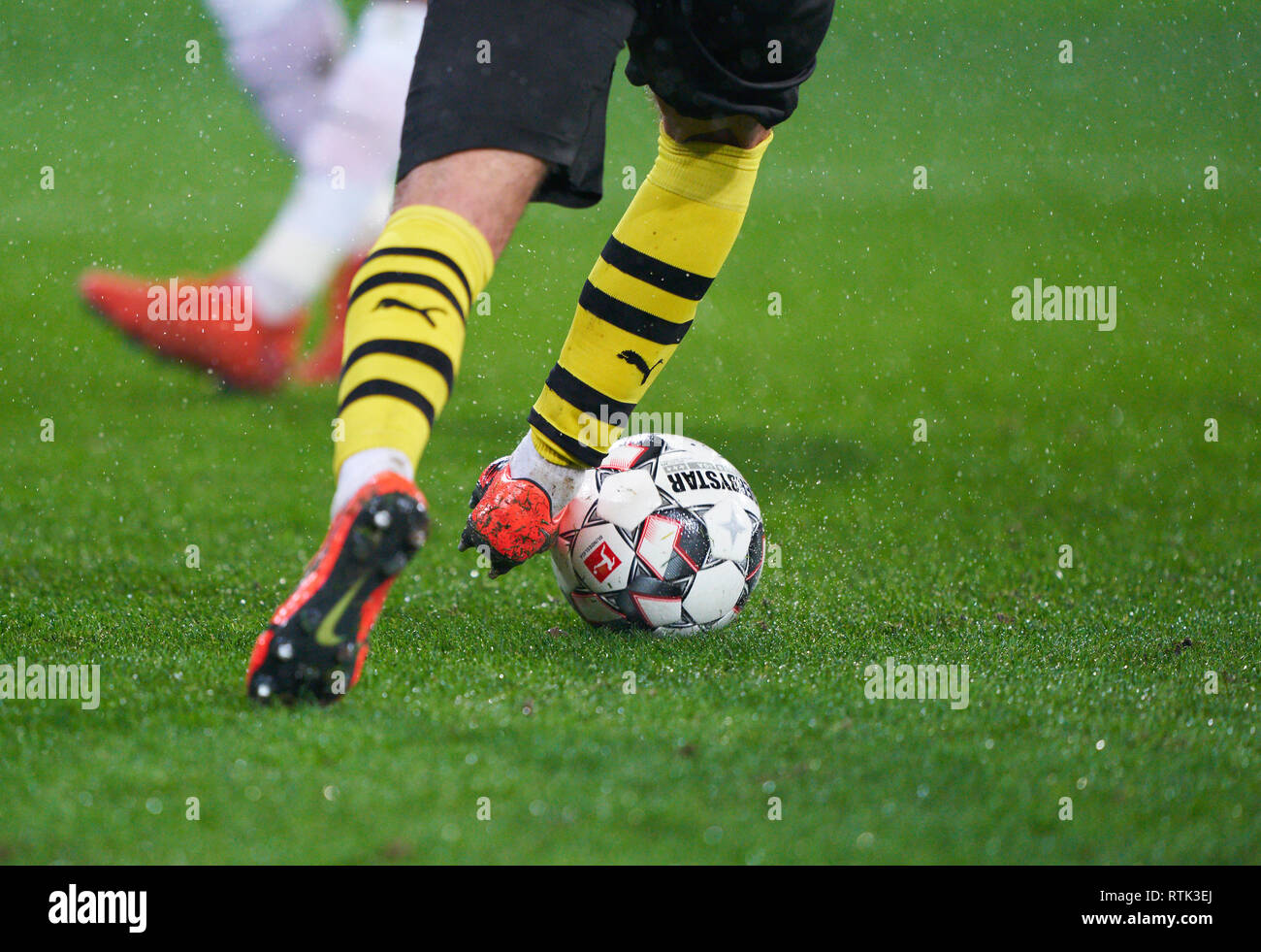 Nike Ball Fotos e Imágenes de stock - Página 3 - Alamy