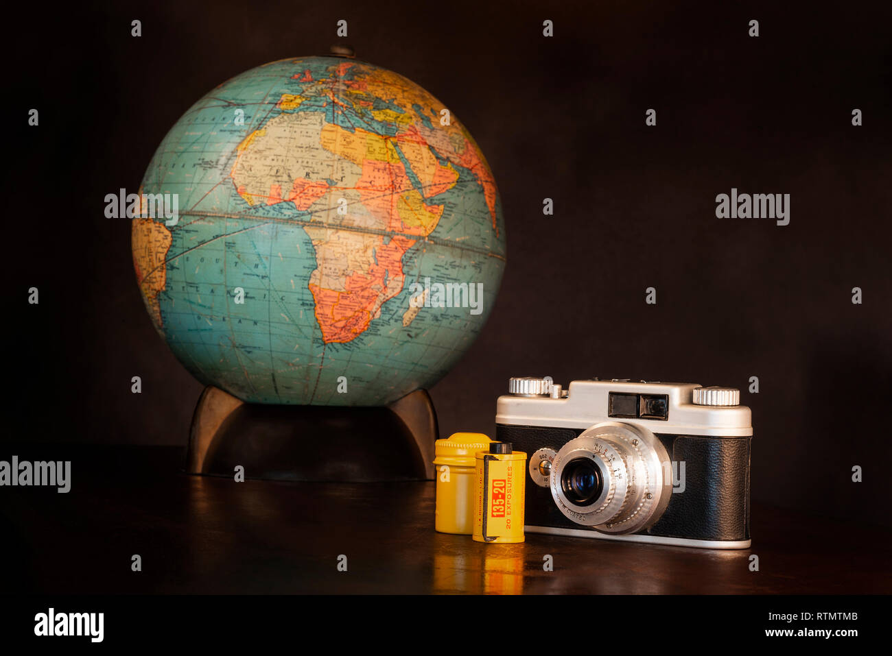 Camara de camara vintage fotografías e imágenes de alta resolución - Alamy